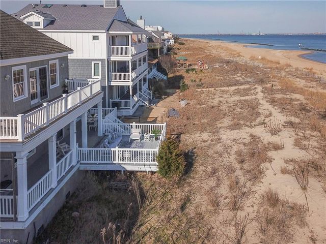 822 W Ocean View AVE, Norfolk, VA 23503