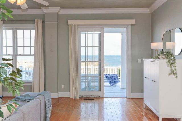 822 W Ocean View AVE, Norfolk, VA 23503