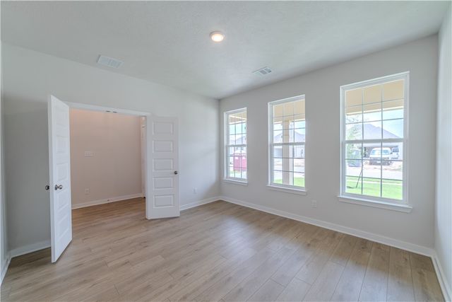 2518 Maskavich Court, Bryan, TX 77807