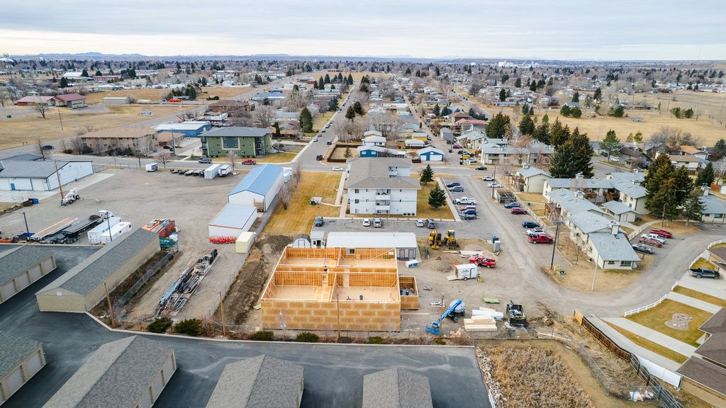 309 46th Street N, Great Falls, MT 59405 photo 3