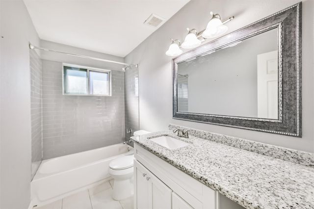 3102 Stacy Lane, La Porte, TX 77536