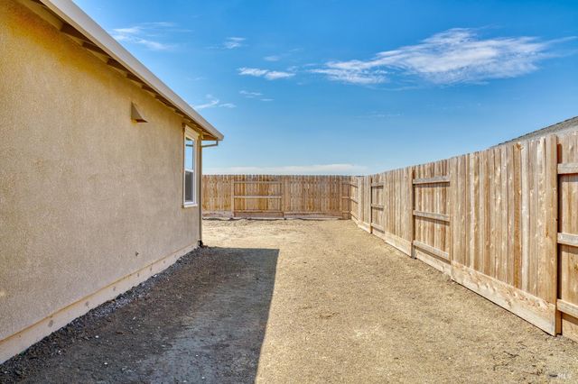 2261 Espana Ln, Rio Vista, CA 94571