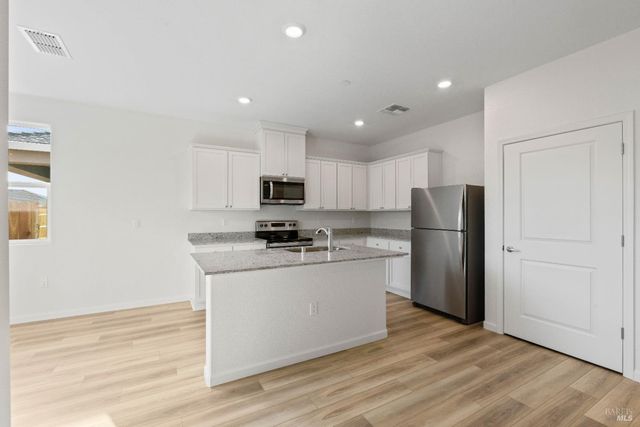 2261 Espana Ln, Rio Vista, CA 94571