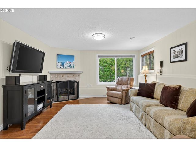 675 10TH St, Lake Oswego, OR 97034