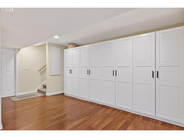 675 10TH St, Lake Oswego, OR 97034