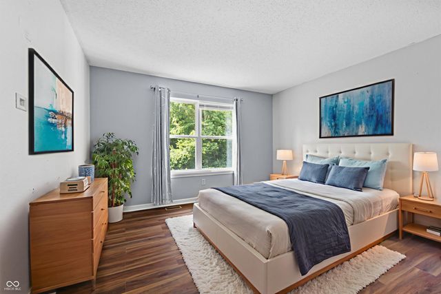 10427 Apple Creek Drive, Indianapolis, IN 46235