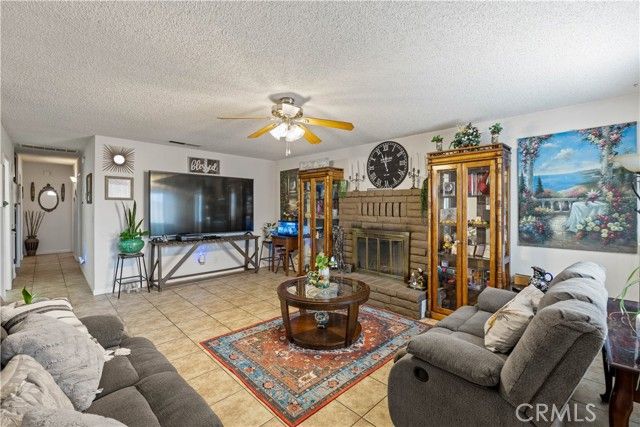 20100 87th, California City, CA 93505