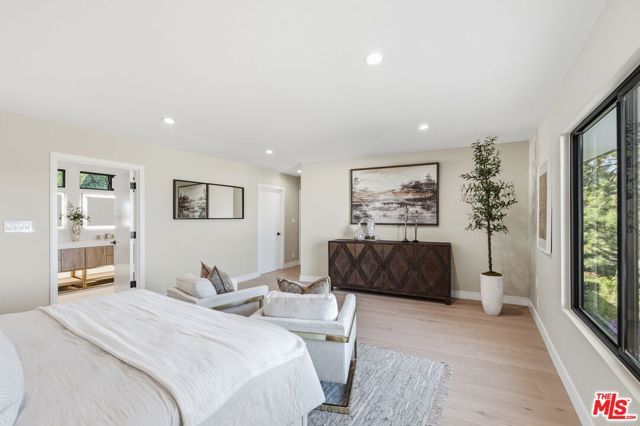 3465 Valley Meadow Road, Sherman Oaks, CA 91403