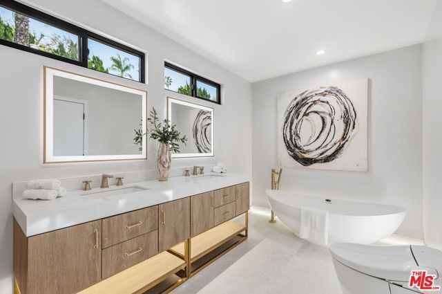 3465 Valley Meadow Road, Sherman Oaks, CA 91403