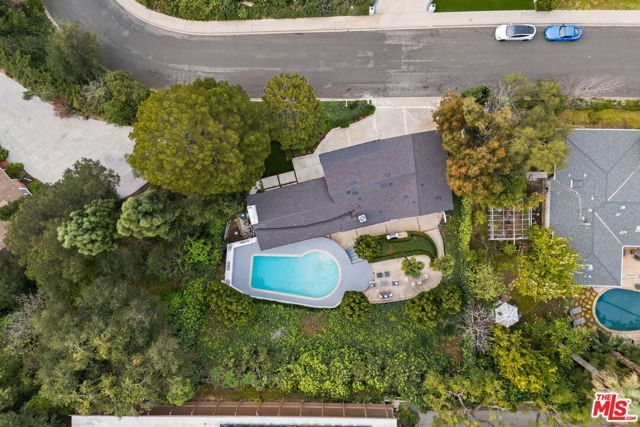 3465 Valley Meadow Road, Sherman Oaks, CA 91403