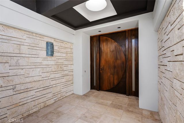 1535 Dolphin Terrace, Corona Del Mar, CA 92625