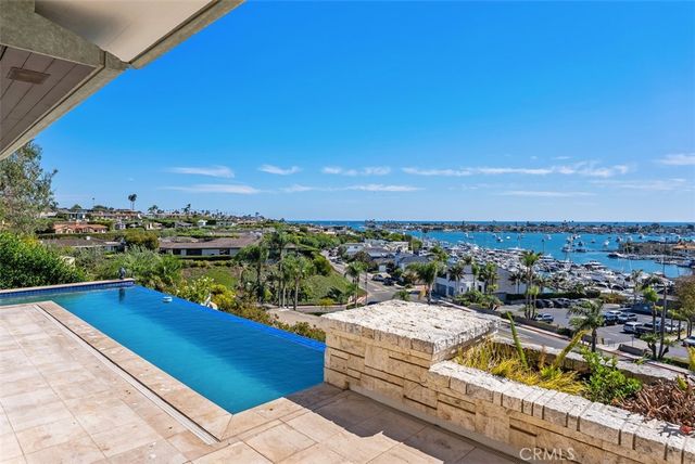 1535 Dolphin Terrace, Corona Del Mar, CA 92625
