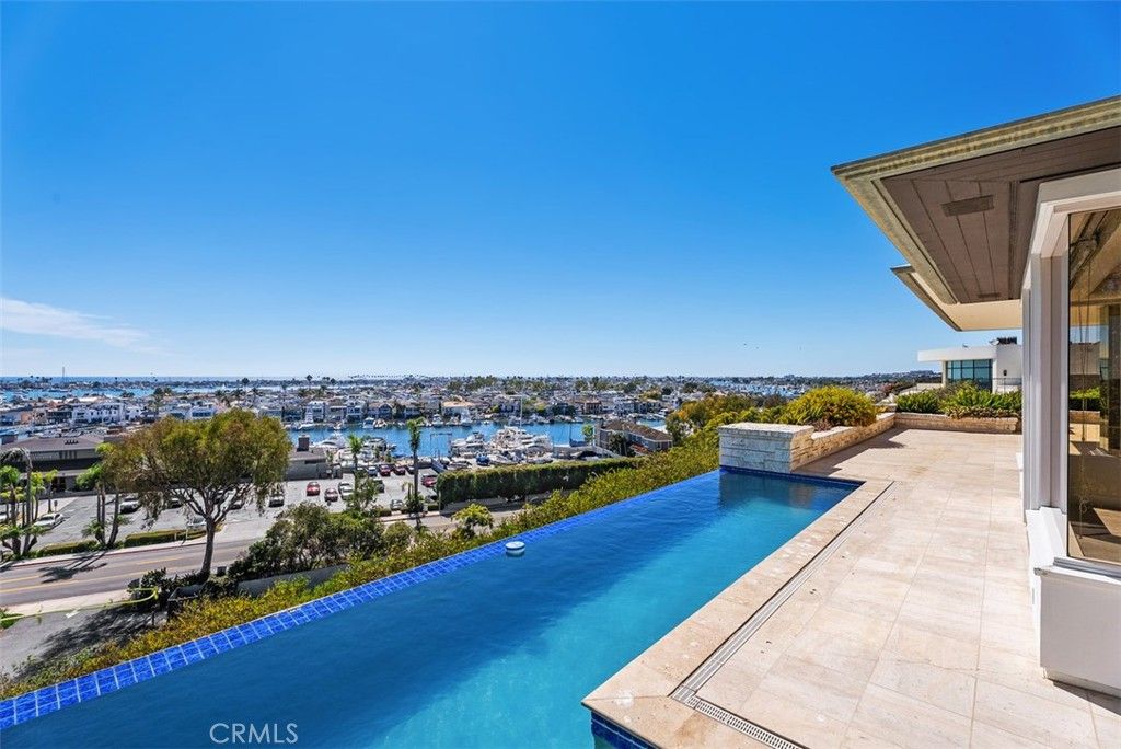 1535 Dolphin Terrace, Corona Del Mar, CA 92625