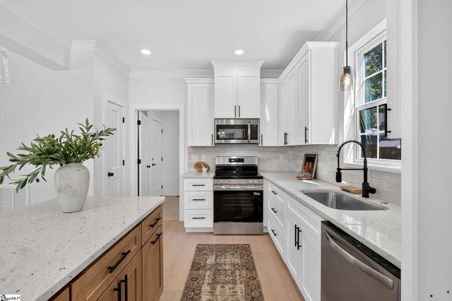 109 Weaver Line Lane, Inman, SC 29349