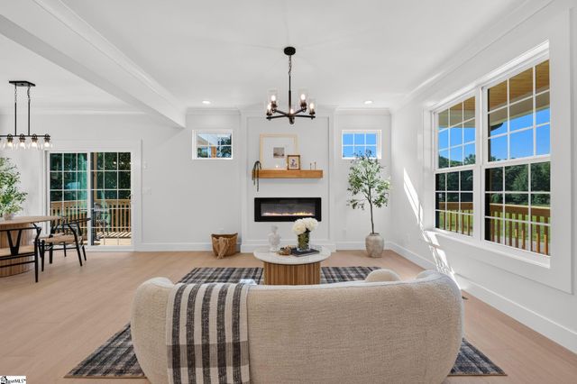 109 Weaver Line Lane, Inman, SC 29349