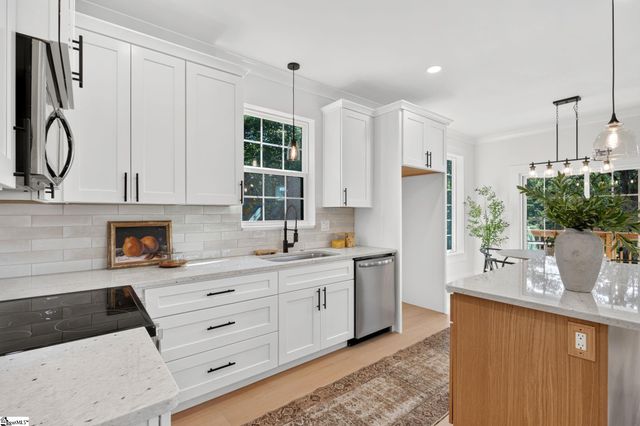 109 Weaver Line Lane, Inman, SC 29349