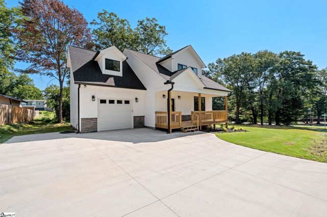 109 Weaver Line Lane, Inman, SC 29349