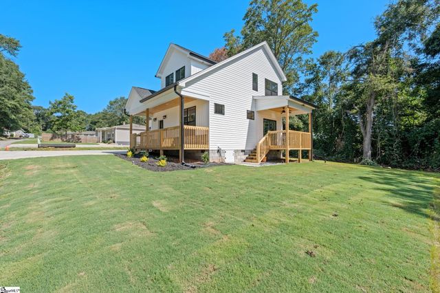 109 Weaver Line Lane, Inman, SC 29349