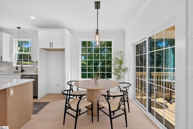 109 Weaver Line Lane, Inman, SC 29349