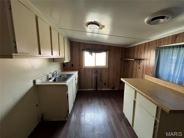 939 Grand Avenue, Caruthersville, MO 63830