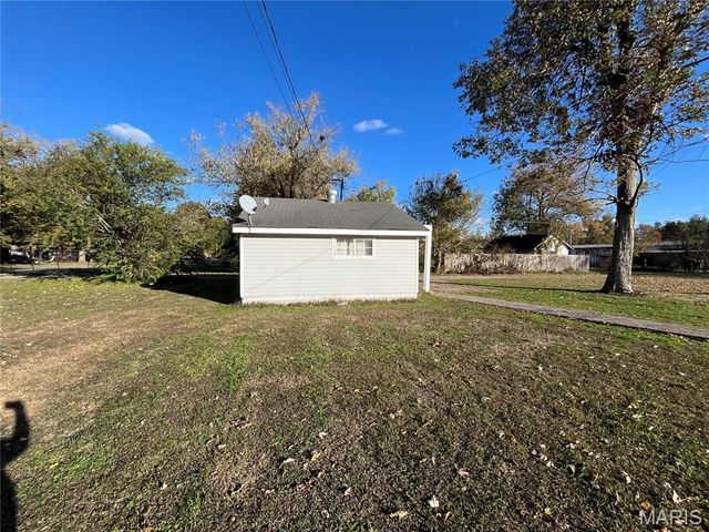 939 Grand Avenue, Caruthersville, MO 63830