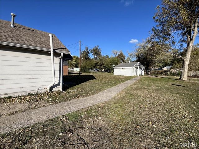 939 Grand Avenue, Caruthersville, MO 63830