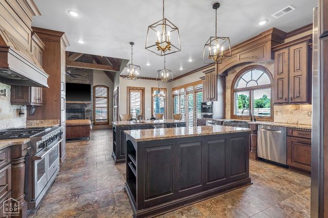 136 County Road 107, Jonesboro, AR 72404