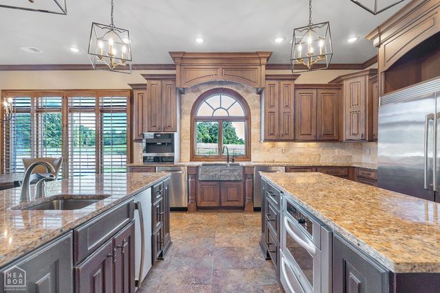 136 County Road 107, Jonesboro, AR 72404