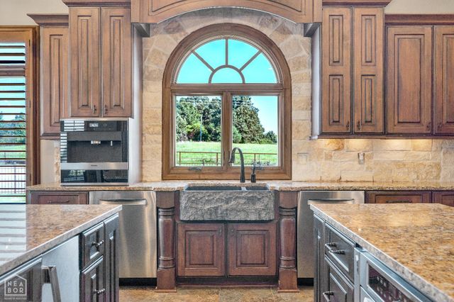 136 County Road 107, Jonesboro, AR 72404