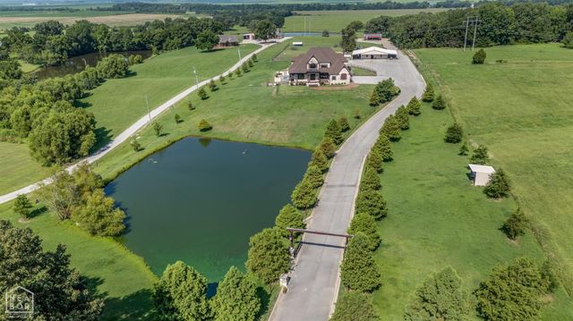 136 County Road 107, Jonesboro, AR 72404