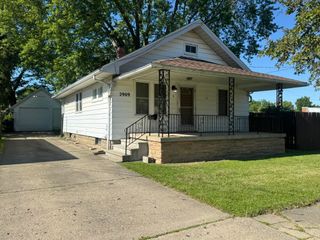 2909 Reynolds Street, Flint, MI 48503