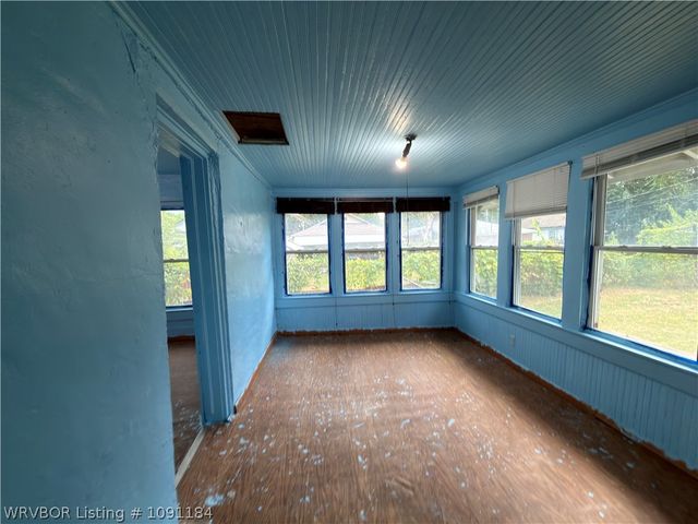 1716 N J Street, Fort Smith, AR 72901