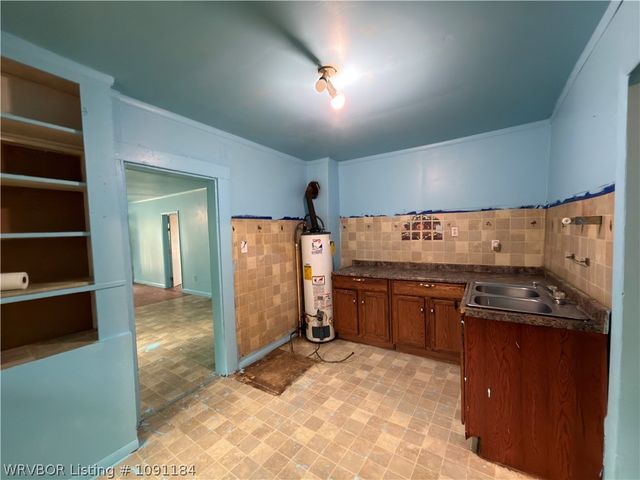 1716 N J Street, Fort Smith, AR 72901