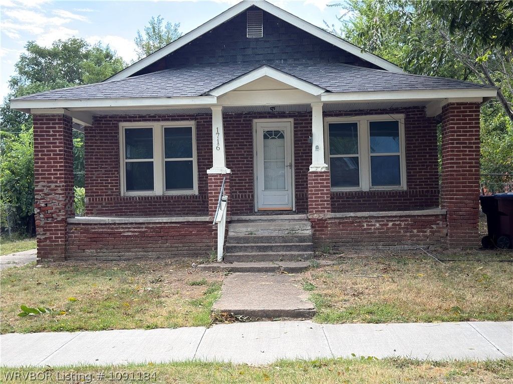 1716 N J Street, Fort Smith, AR 72901
