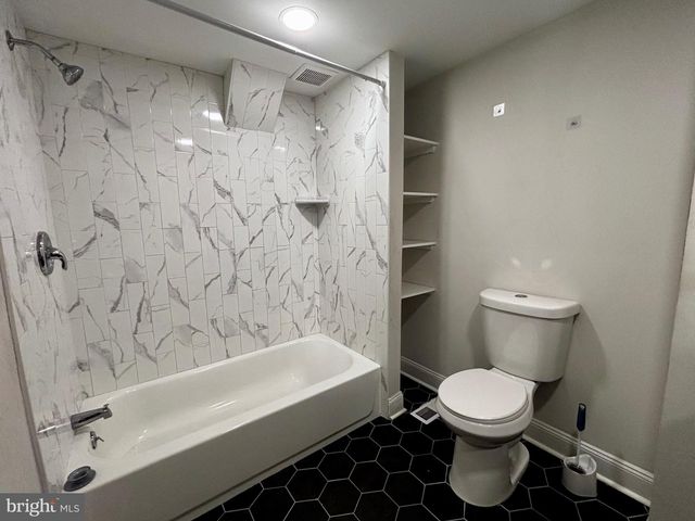 4 3RD ST, Brookhaven, PA 19015