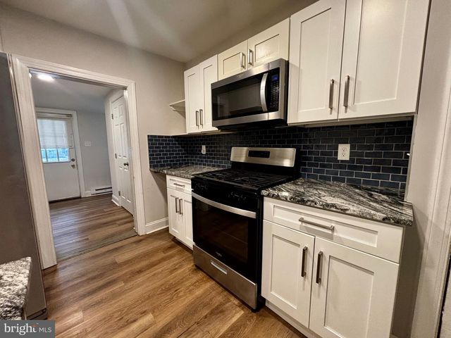 4 3RD ST, Brookhaven, PA 19015