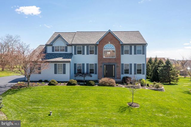 110 ORCHARD VIEW DR, Douglassville, PA 19518