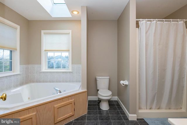 110 ORCHARD VIEW DR, Douglassville, PA 19518