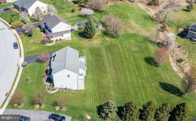 110 ORCHARD VIEW DR, Douglassville, PA 19518