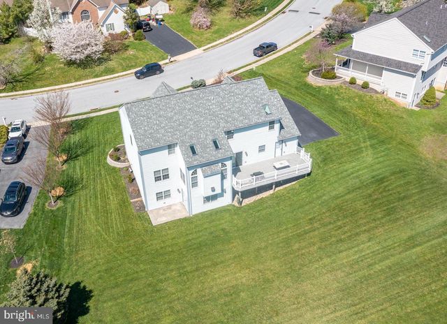 110 ORCHARD VIEW DR, Douglassville, PA 19518
