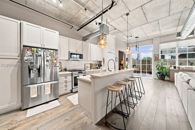 410 NW 1st Ave 202, Fort Lauderdale, FL 33301