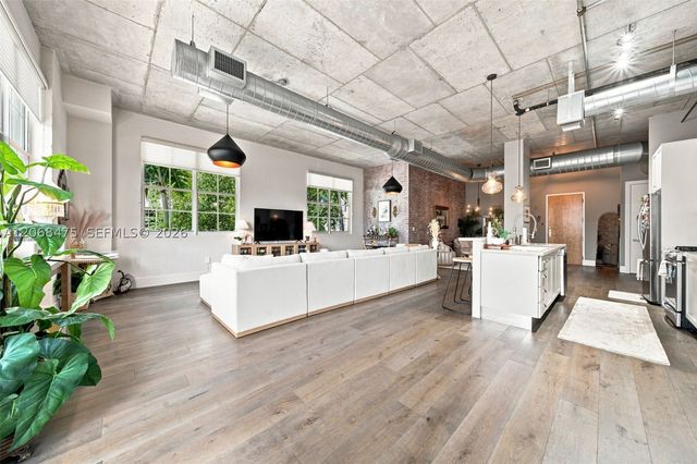 410 NW 1st Ave 202, Fort Lauderdale, FL 33301