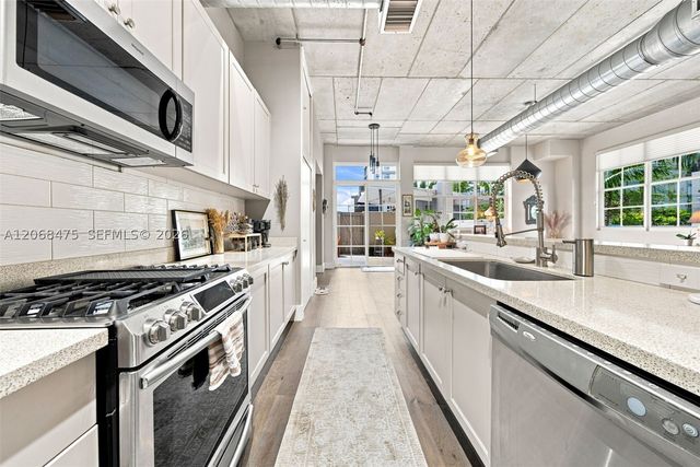 410 NW 1st Ave 202, Fort Lauderdale, FL 33301