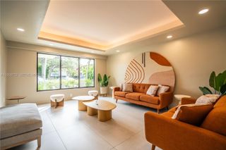 6960 Rue Vendome 201, Miami Beach, FL 33141