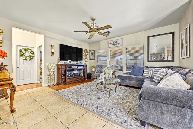 3005 W MINERAL BUTTE Drive, San Tan Valley, AZ 85144