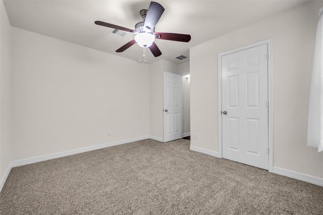 10101 Hidden Creek Falls Lane, Brookshire, TX 77423