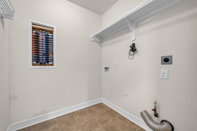 10101 Hidden Creek Falls Lane, Brookshire, TX 77423