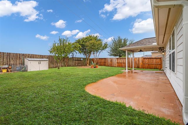 10101 Hidden Creek Falls Lane, Brookshire, TX 77423