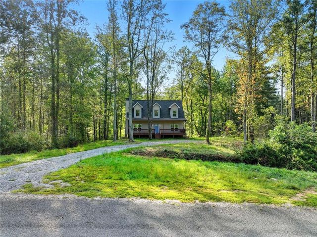 235 Oak Park Drive, Talking Rock, GA 30175