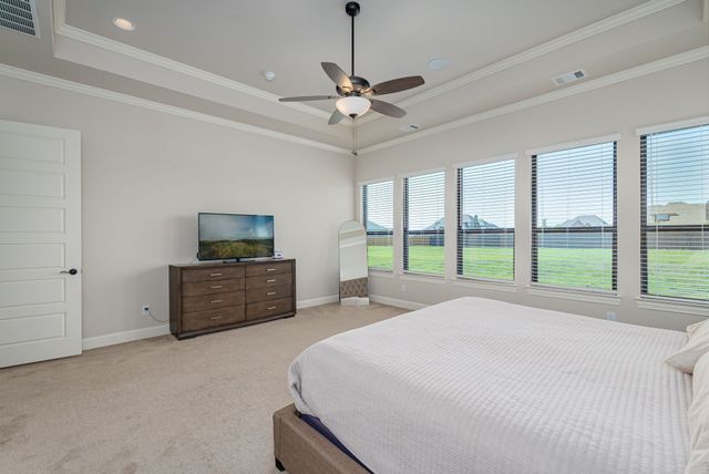 8220 Stonewall Drive, Waxahachie, TX 75167